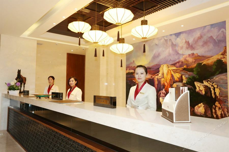 Ronghai Dream Hotel Baoji Экстерьер фото